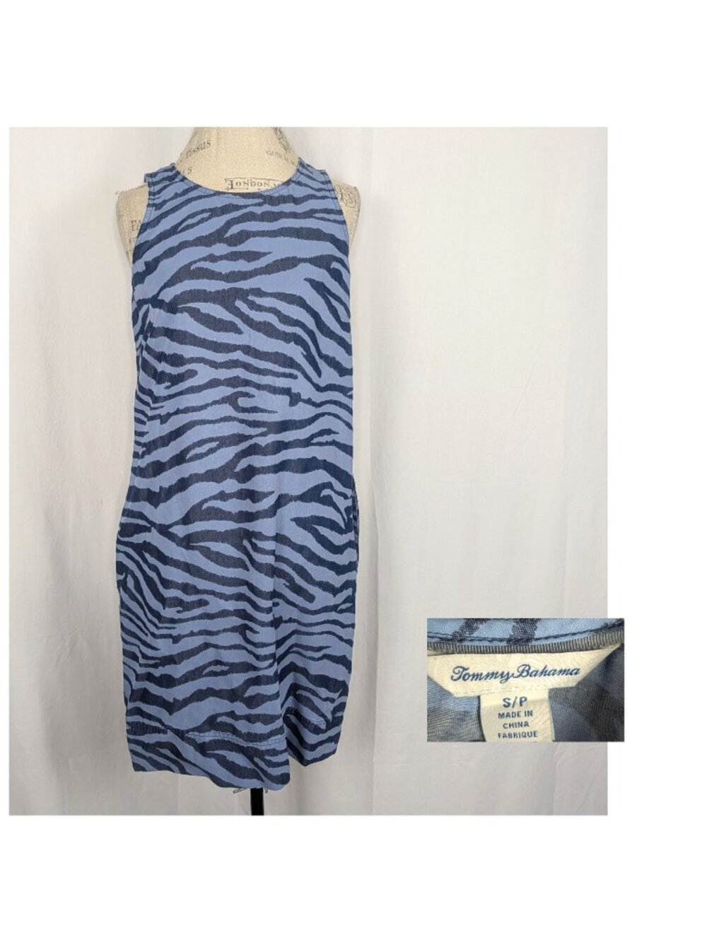 Tommy Bahama Blue Chambray Dress Small Zebra Mini